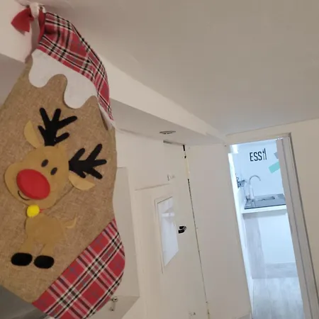 Sweet By Schonnebeck