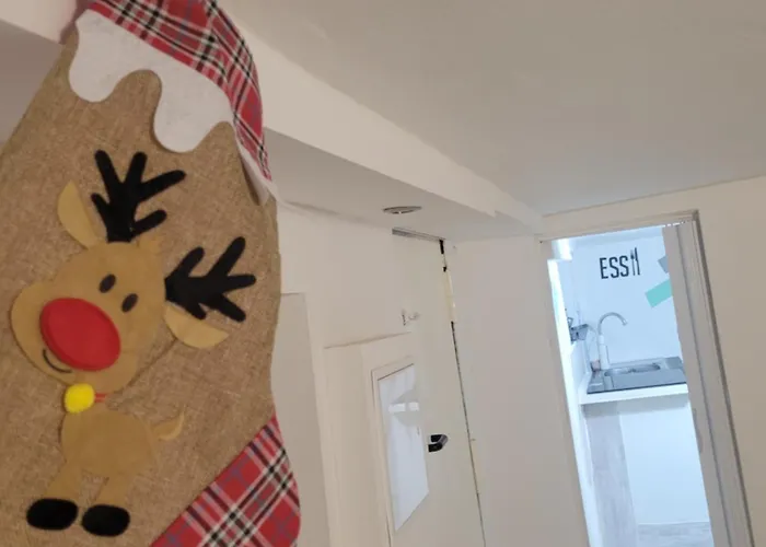 Sweet By Schonnebeck